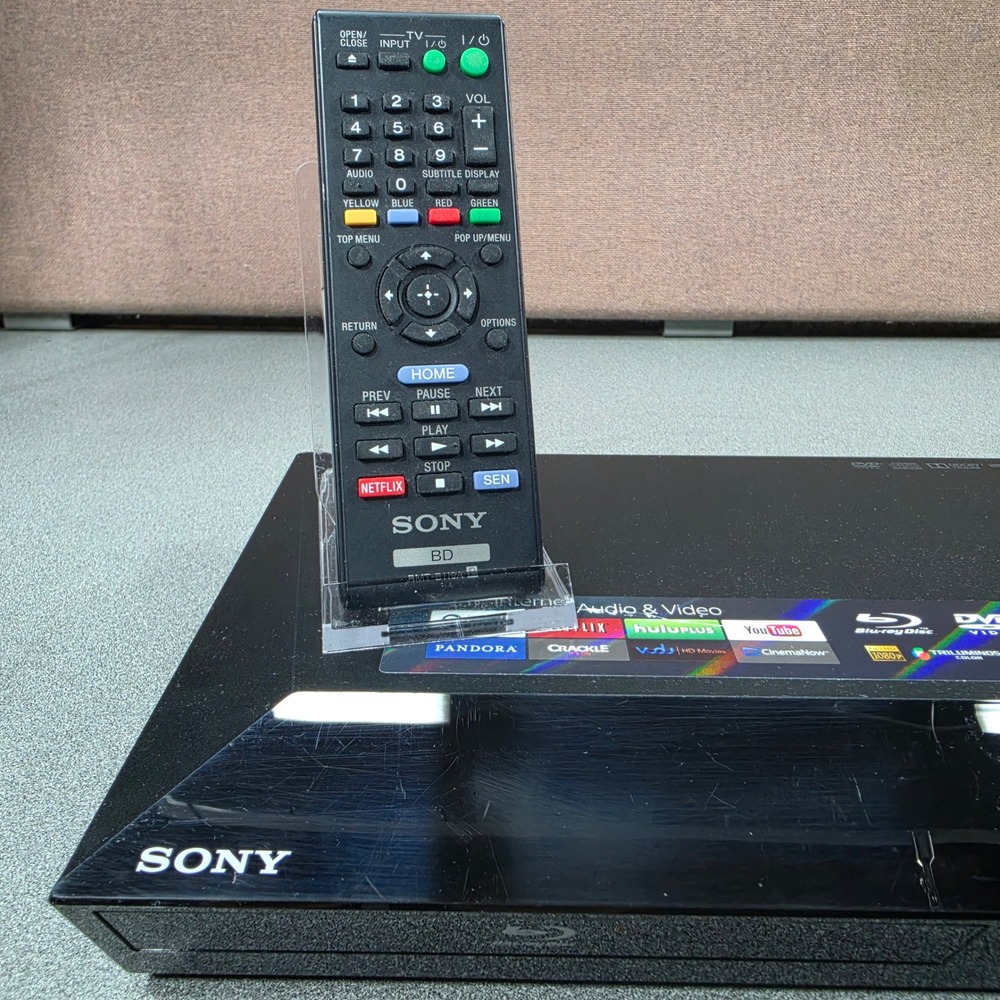 Sony Blu-ray DVD Player BDP-S1100 Black, Remote Included Streaming USB - Picture 2 of 11
